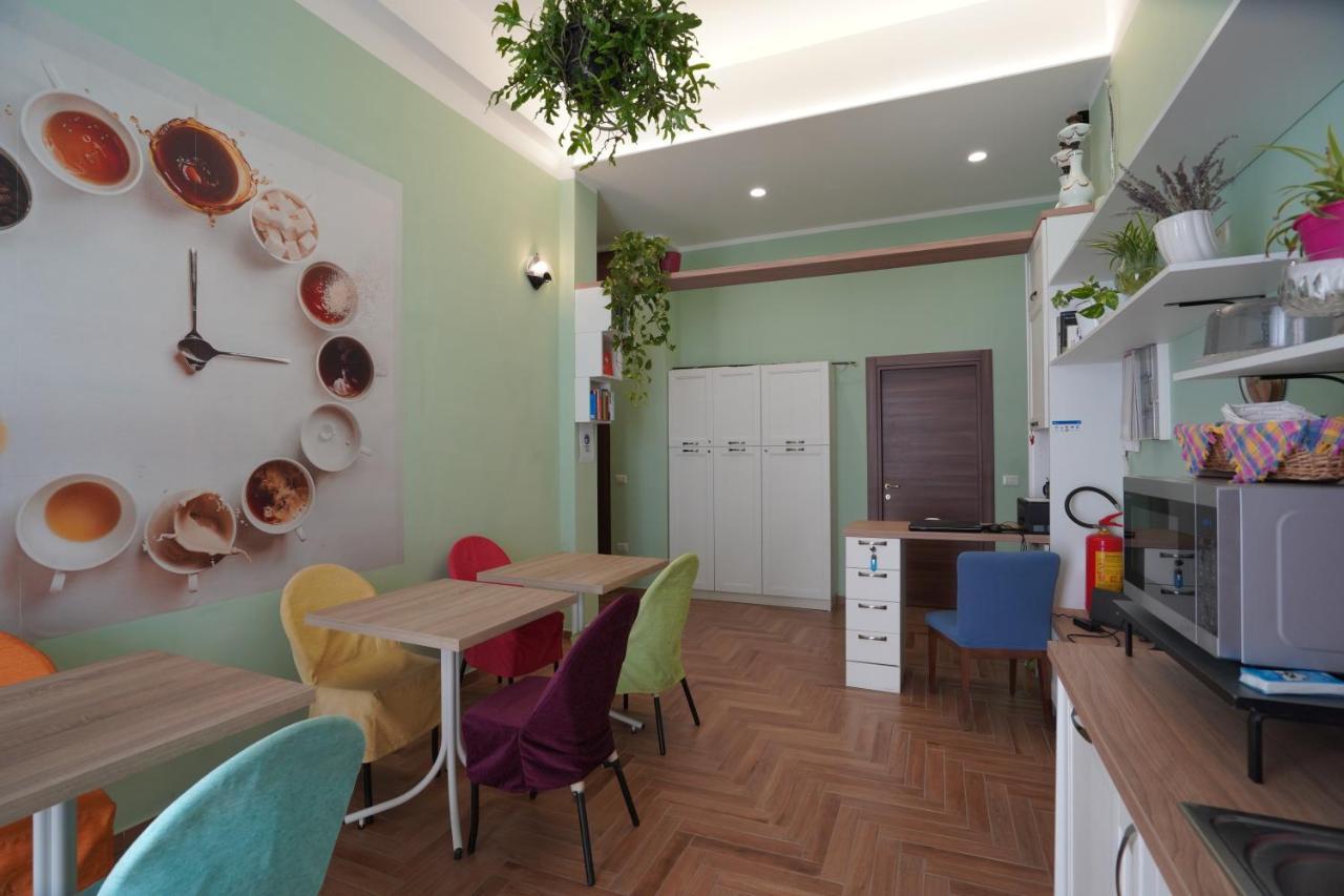 B&B I Due Teatri Naples Extérieur photo